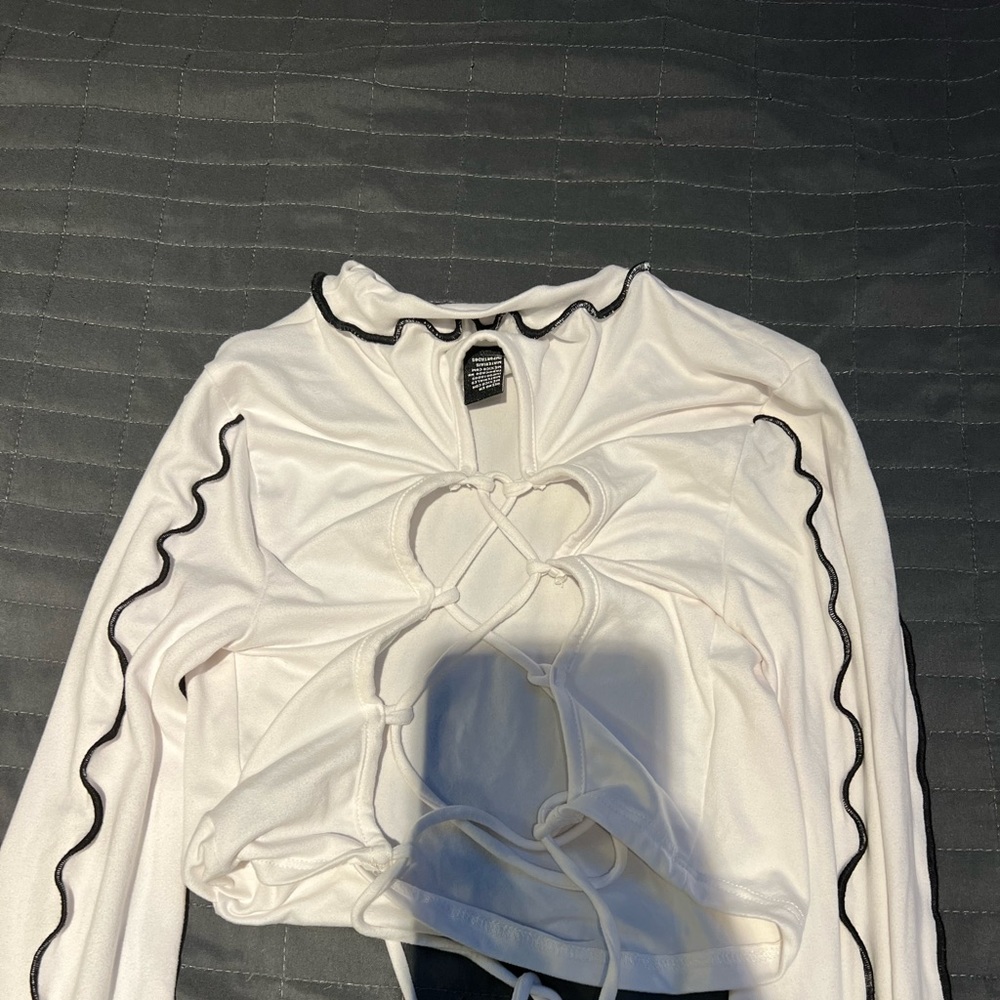 Forever 21 crop top long sleeve